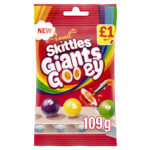 SKITTLES GIANTS GOOEY FRUITS SWEETS BAG PMP £1.00 109G