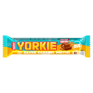 YORKIE SALTED CARAMEL PRETZEL MILK CHOCOLATE DUO BAR 66G